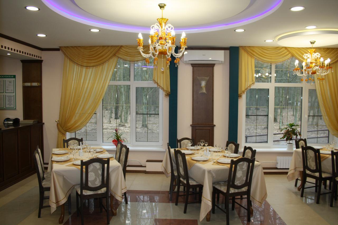 Belovezhskaya Pushcha Hotel Complex Zharkovshina Exterior photo